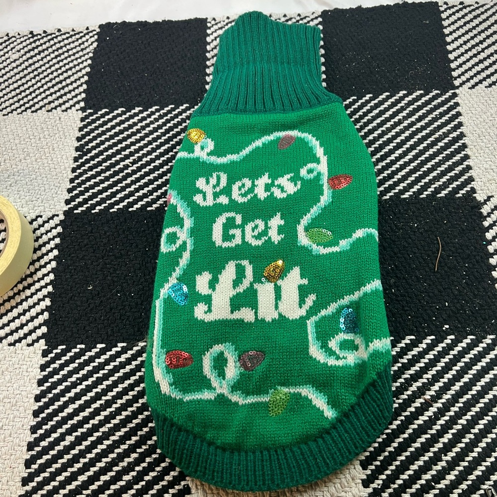 Green Holiday Dog Sweater with Lights Design